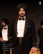 Classic Black & White Tuxedo for Graceful Evening Occasions