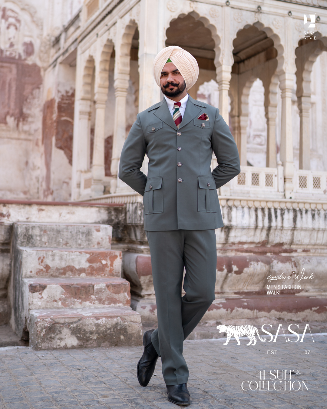 Muted Grey Two-Piece Suit Offering Timeless Elegance and Modern Sophistication