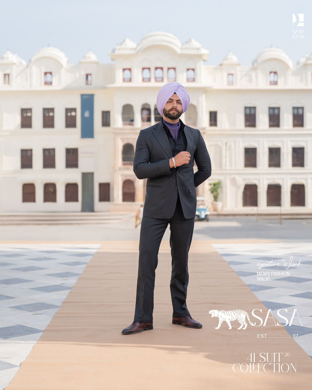 Charcoal Black Two-Piece Suit for Modern, Elegant Formal Style